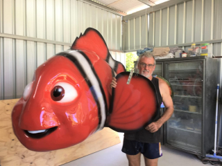 Gary Grant Public Art Artist – Copy novation and repair fibreglass animals